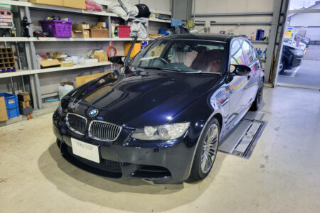 敢えて高価な純正ブレーキを選択した理由｜ E90 BMW M3セダン車検整備
